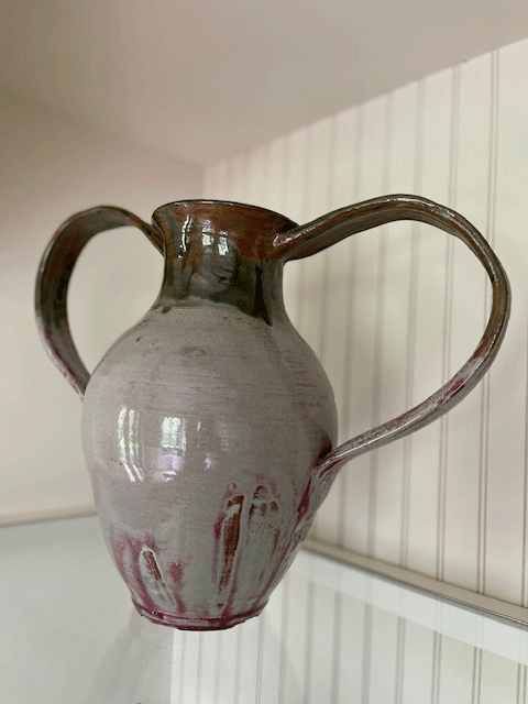 long-handled-vase.gif